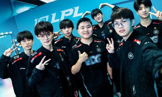 萨内的边路 萨内的边路