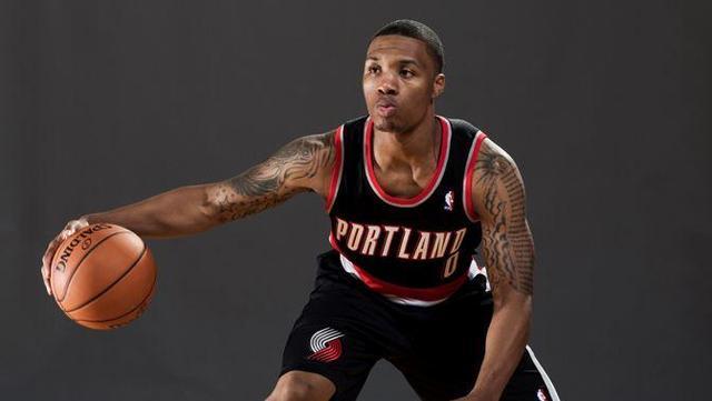 坚韧不拔的 坚韧不拔的